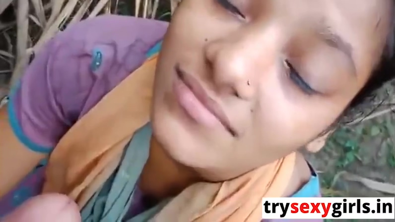Sexy Video Bara Saal Choda Saal Ladki Ki - Gao Ki Ladki Ptakar Chuswaya Khet Me Lund Indian Porn Video | DesiPorn